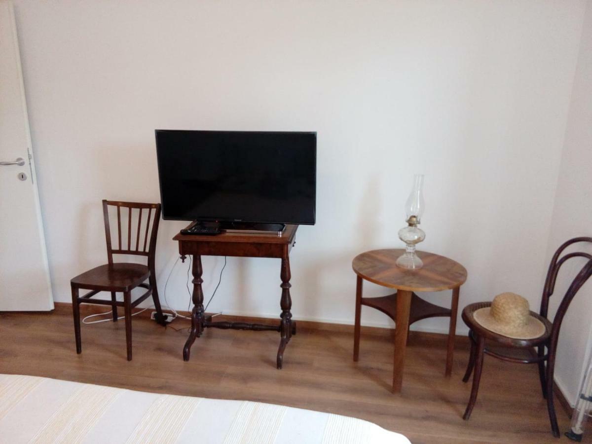 Appartamento Relax Garden Stari Grad  Esterno foto