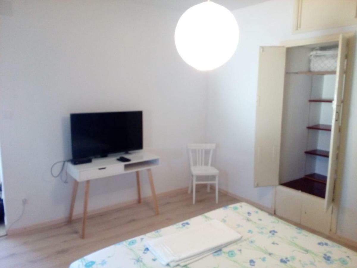 Appartamento Relax Garden Stari Grad  Esterno foto